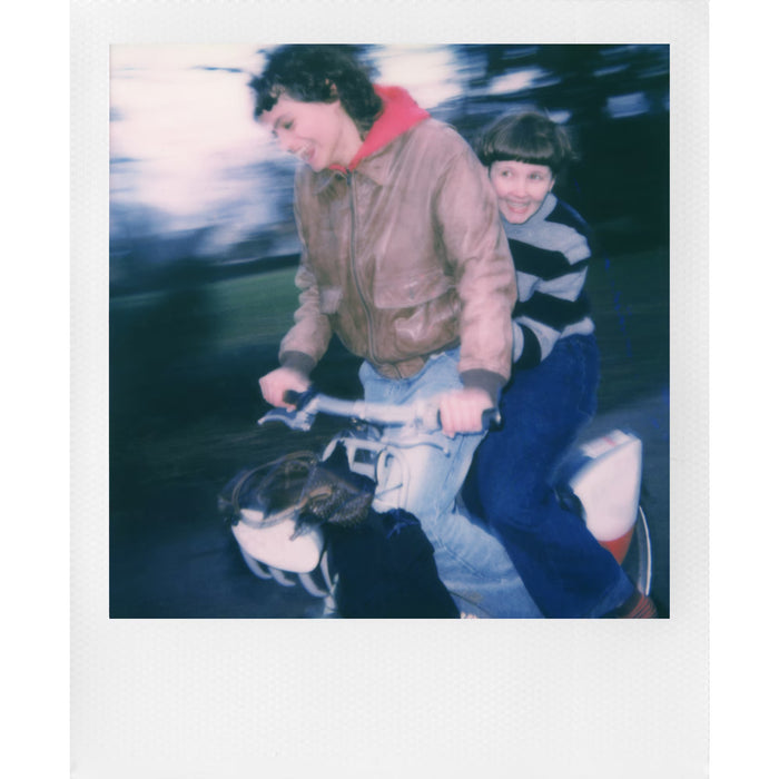 Polaroid Flip Instant Camera with Sonar Autofocus and Retro Design