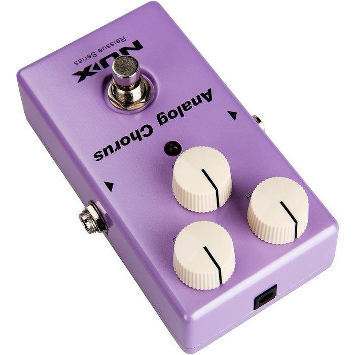 Analog Chorus Effect Pedal with Buck-Brigade Circuit for Guitars and Basses