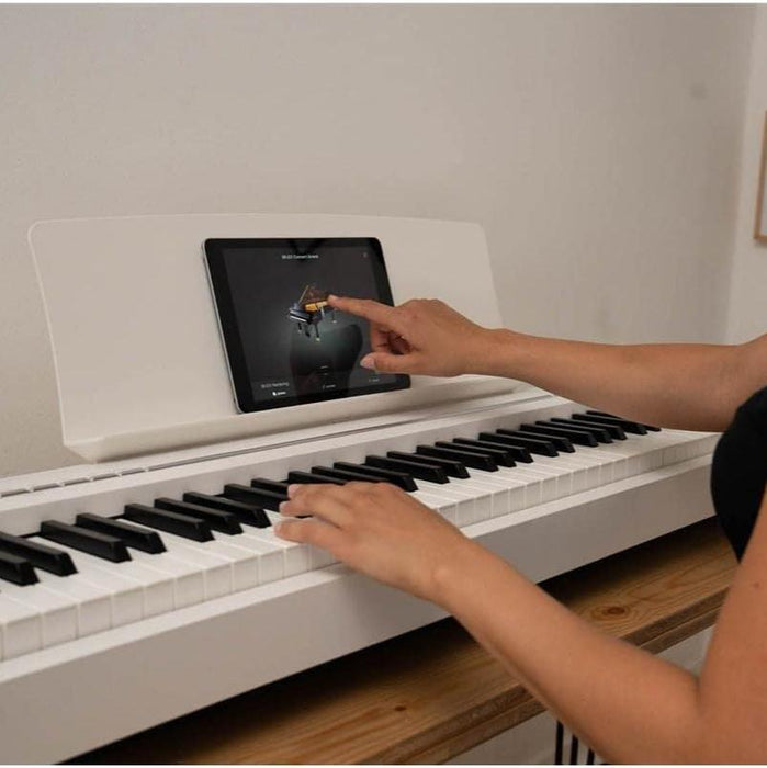 Kawai Pianos ES120 88-Key Portable Digital Piano with Speakers with Hammer Compact Keyboard