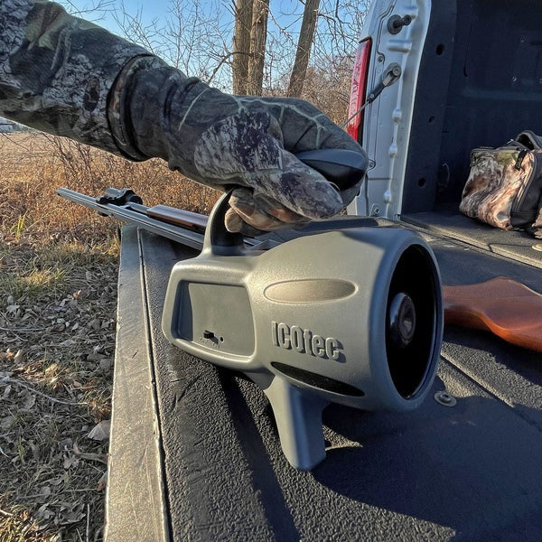 Rascal Bluetooth Predator Call | 100-Yard Range & Sound Enhancement Technology