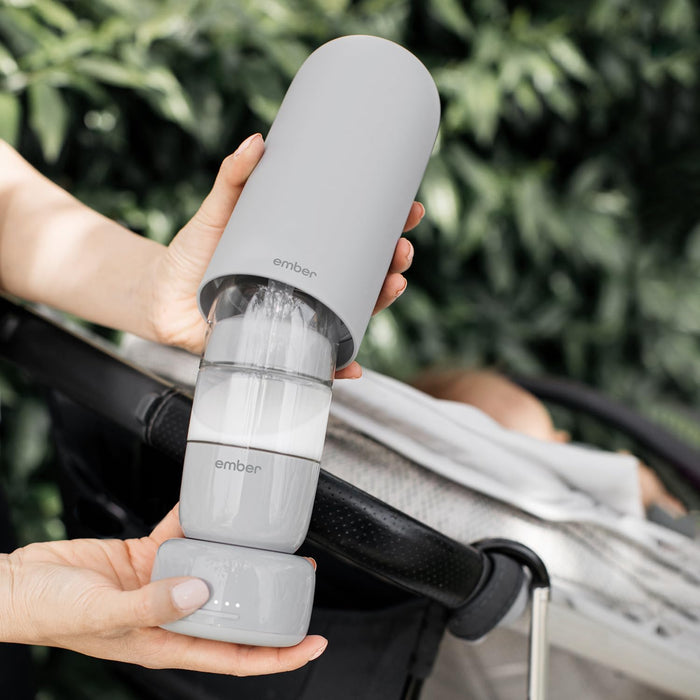 Self-Warming Baby Bottle System with Bluetooth and BPA-Free Materials