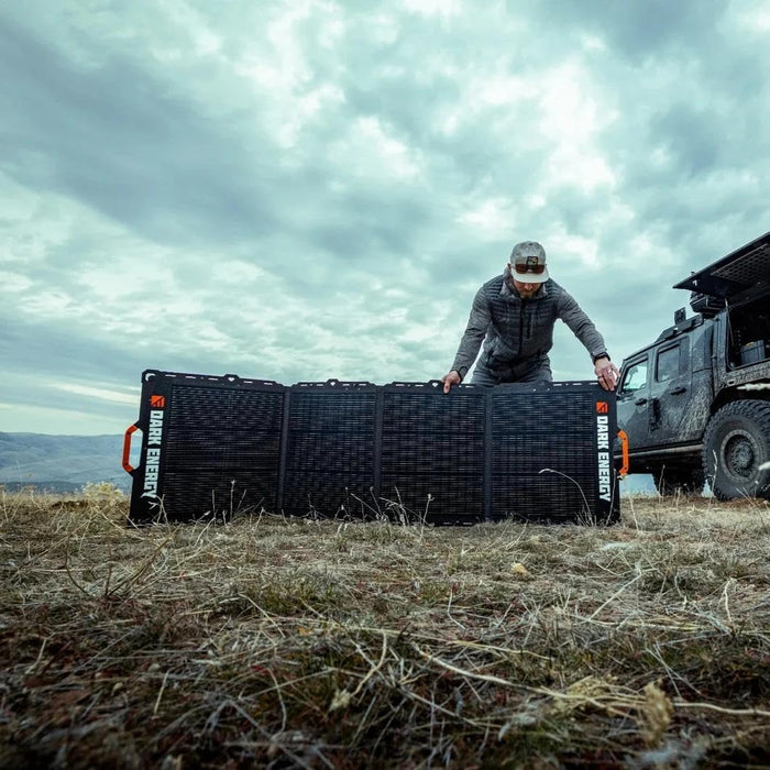 Dark Energy Spectre 200W Folding Solar Panel for Off-Grid Basecamp and Backup Power